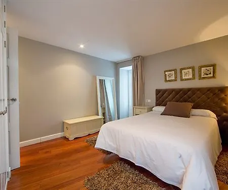 Inicia Cruceiro Do Galo * סנטיאגו דה קומפוסטלה